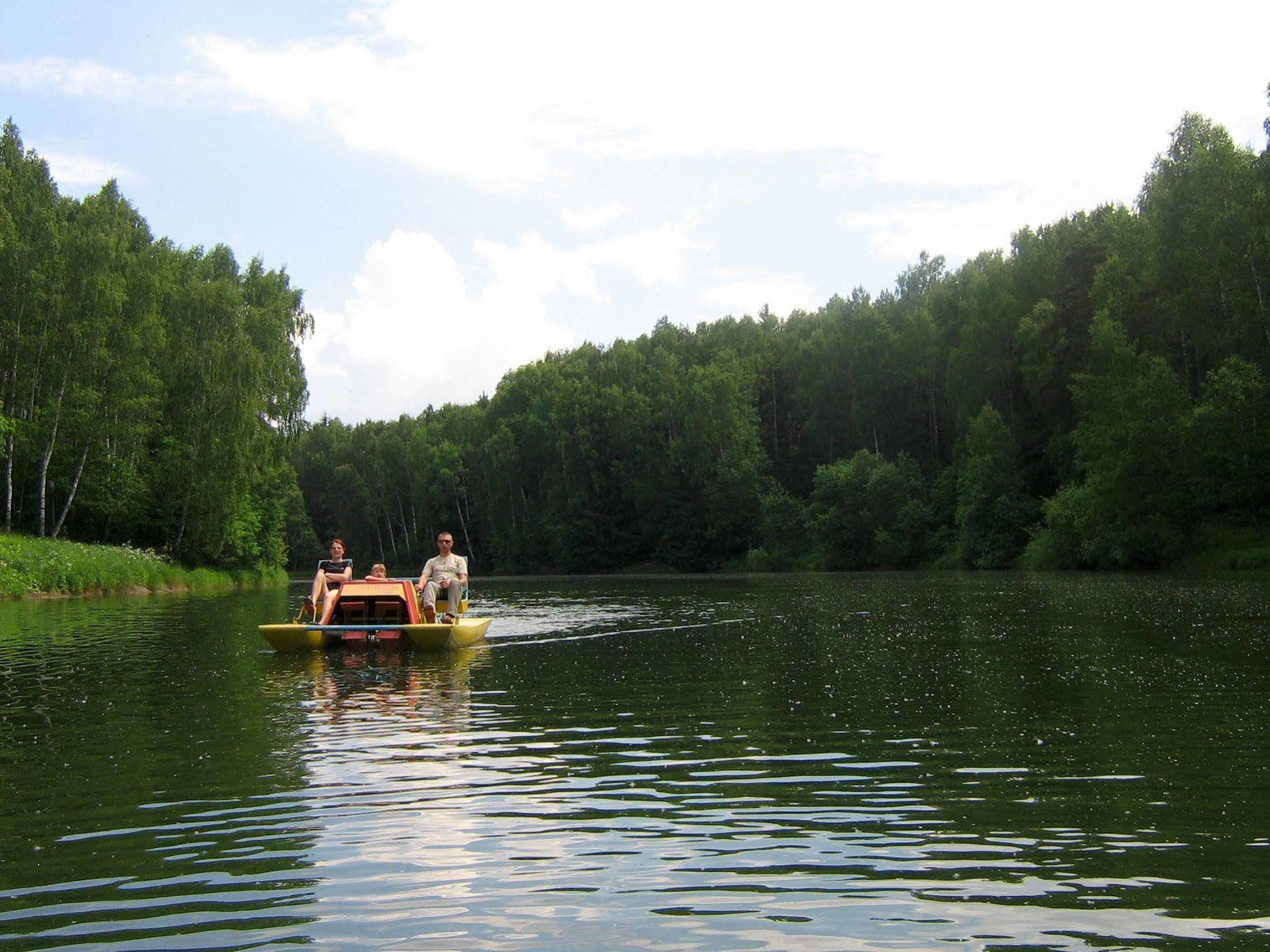 Golden Lakes Village Ardennes Boussu-lez-Walcourt Eksteriør bilde